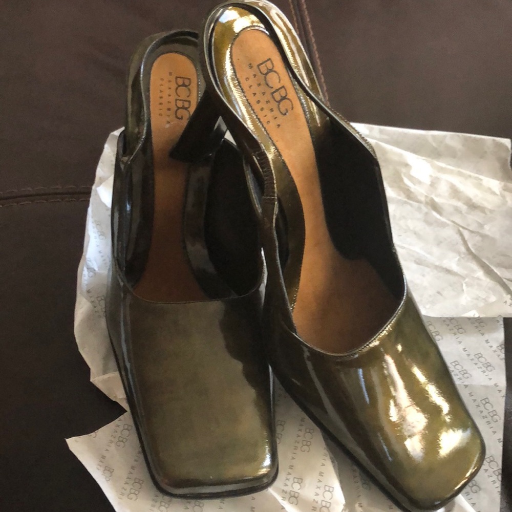 BCBG Maxazria